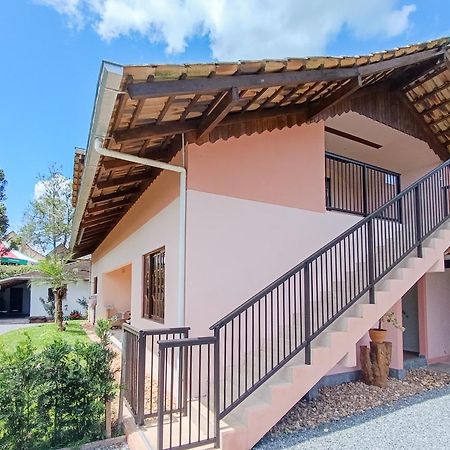 Casa Aconchego 345 Ao Lado Alles Park Pomerode Eksteriør bilde